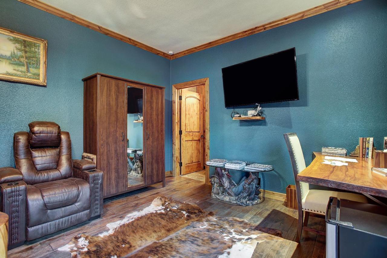 Bed & Breakfast Sara's On The Boulevard 3*