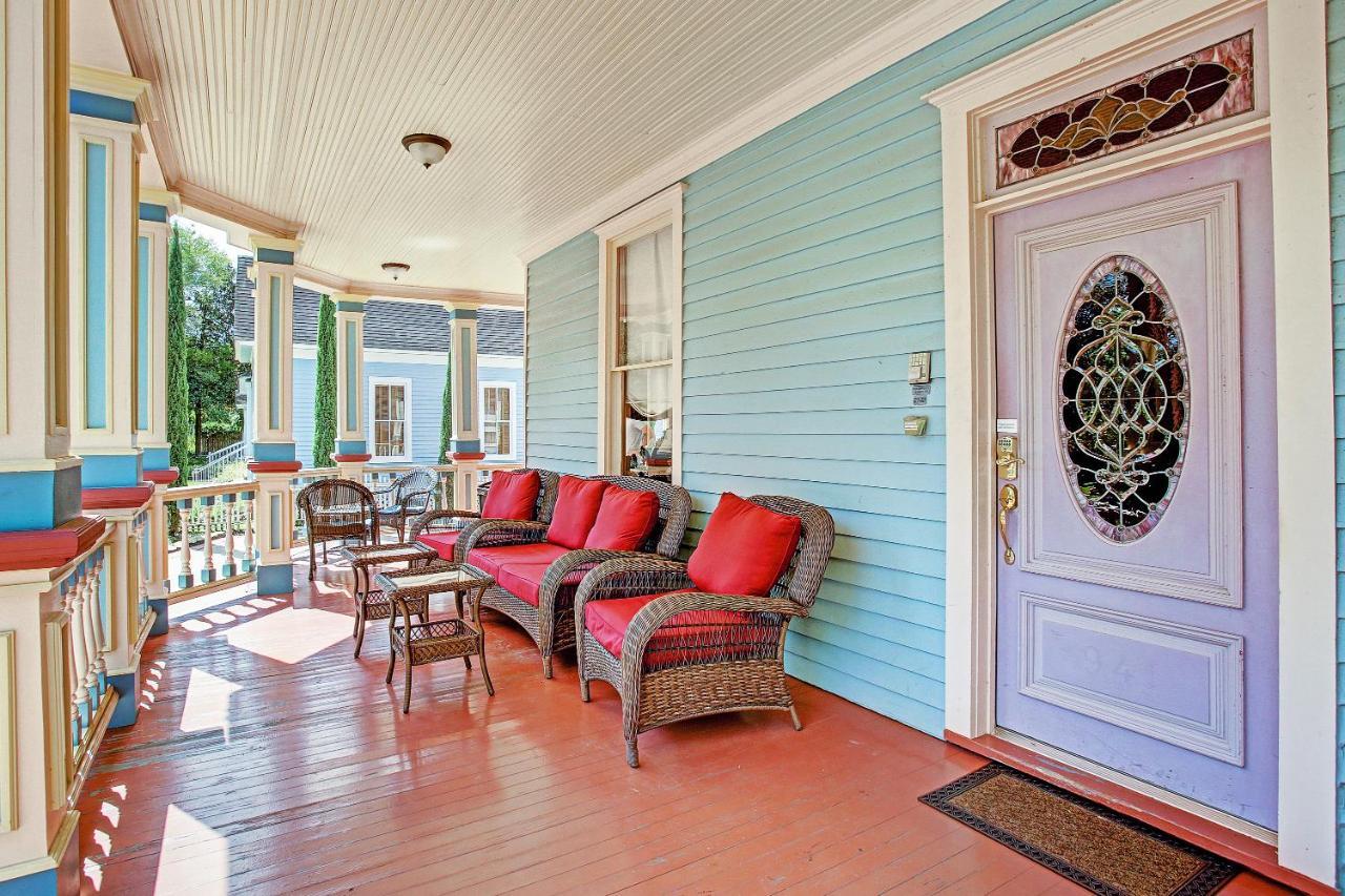 Bed & Breakfast Sara's On The Boulevard 3*