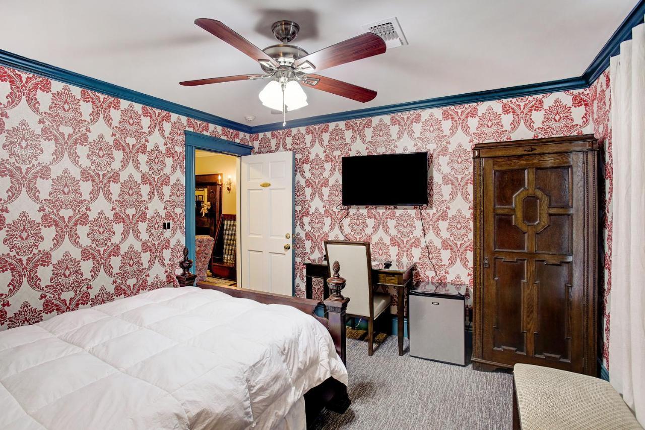 Bed & Breakfast Sara's On The Boulevard Houston